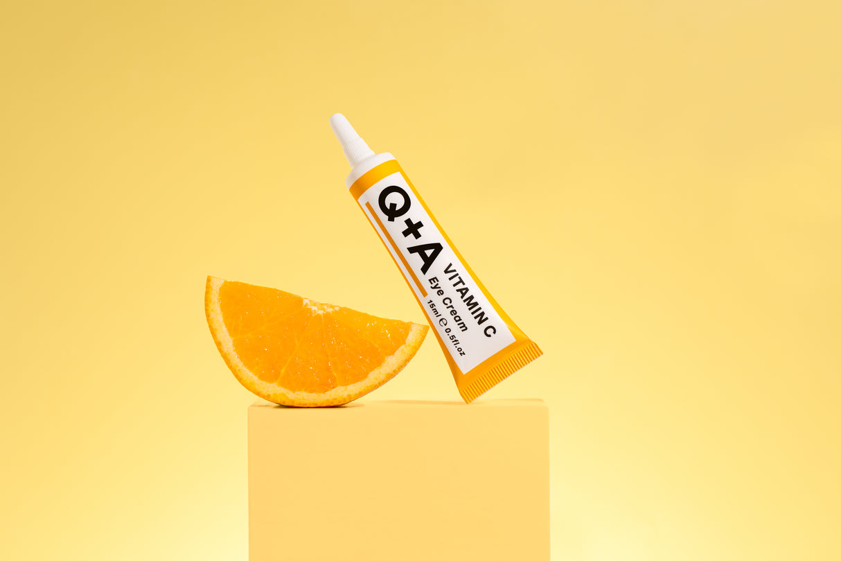 Q+A Vitamin C Eye Cream - kirkastava silmänympärysvoide C-vitamiini silmän ympärys voide