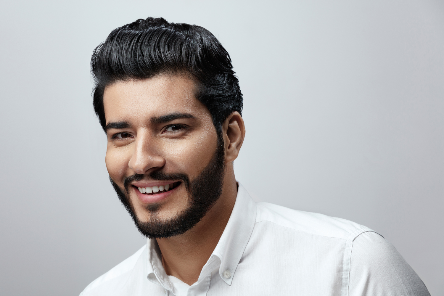 Ultimaattinen opas miesten hiusten muotoiluun